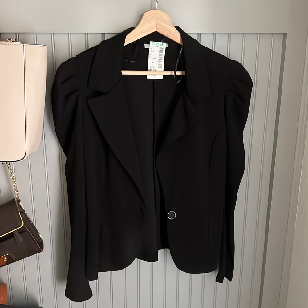 Stylish Black Blazer